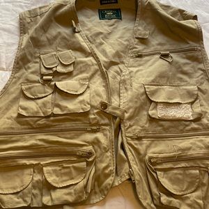 Fishing vest